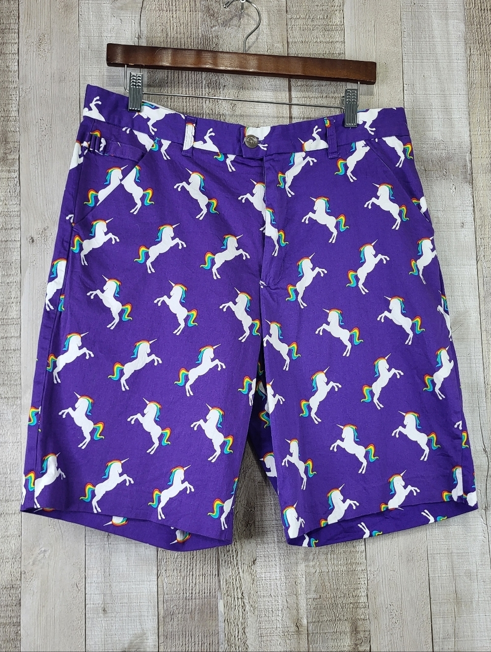 Mens Purple Unicorn Print Shorts. Size 34. Cotton Blend